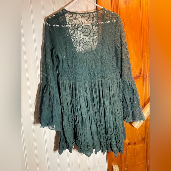 Dress - Picture 2 of 2